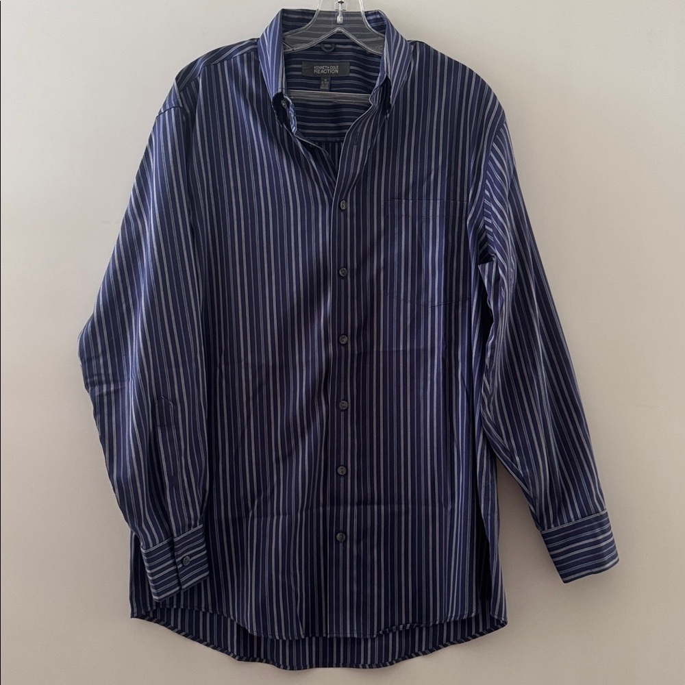 Kenneth Cole Navy Striped Shirt Size M  Neck 15 -15.5 Long Sleeve 32/33 Non iron - Picture 6 of 16